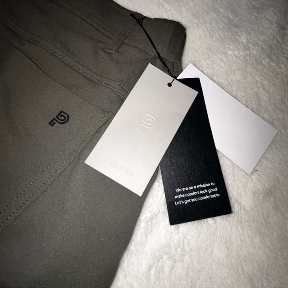 Public Rec Straight Fit Olive Green Performance Pants Mens Size 36 (36x28) - Picture 13 of 13